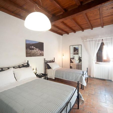 Casa Vacanze Garibaldi Spoleto Luaran gambar